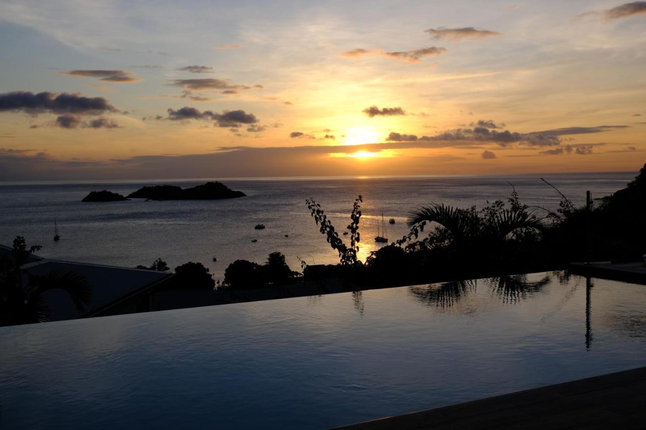 Sunset Palm - Villa Creole Avec Piscine Face Au Coucher De Soleil Et A La Reserve Cousteau Bouillante Exterior foto